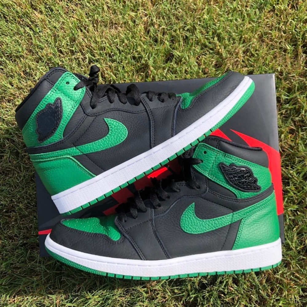 Size 10.5 Jordan 1
